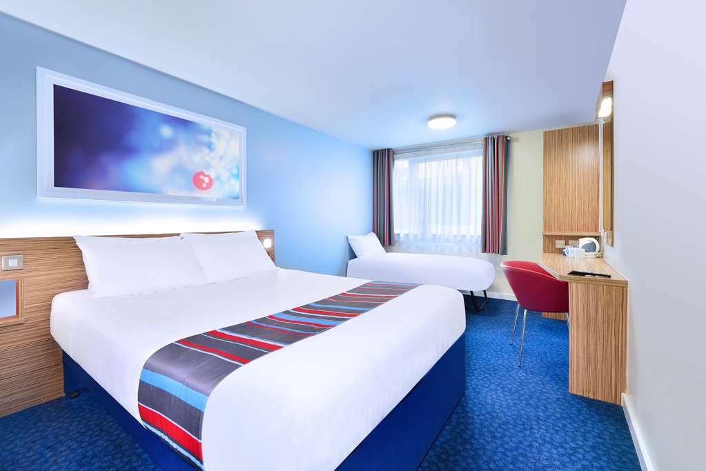 Travelodge Bromsgrove Marlbrook 部屋 写真