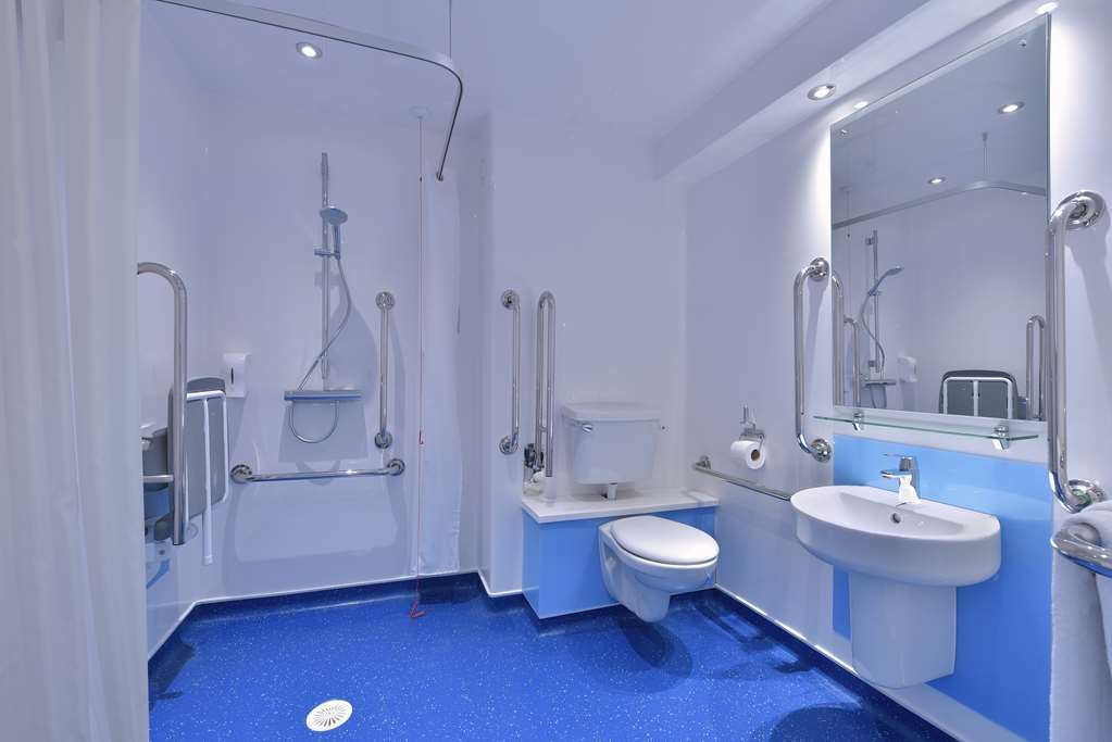 Travelodge Bromsgrove Marlbrook 部屋 写真